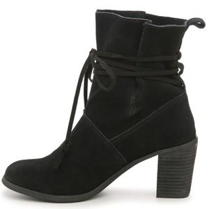 TOMS NWOB Suede Mika Bootie
